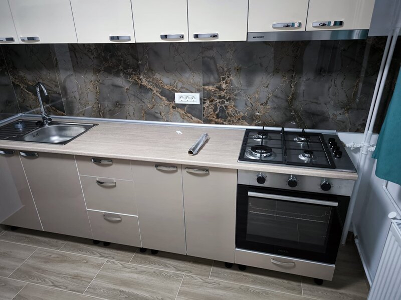 Drumul Taberei, zona Raul Doamnei, prima inchiriere, totul nou