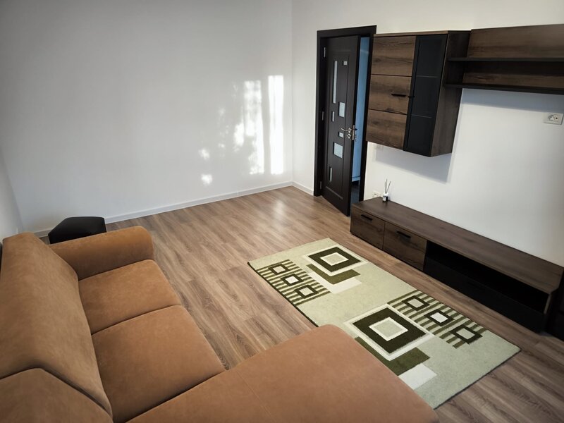 Drumul Taberei, zona Raul Doamnei, prima inchiriere, totul nou